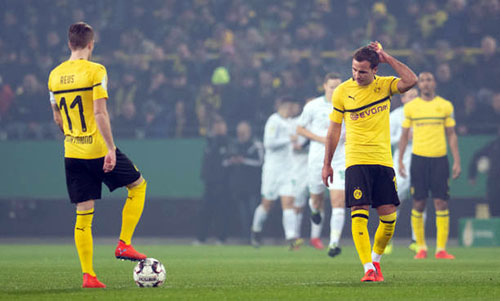 Dortmund bị loại khỏi Cup Quốc gia Đức