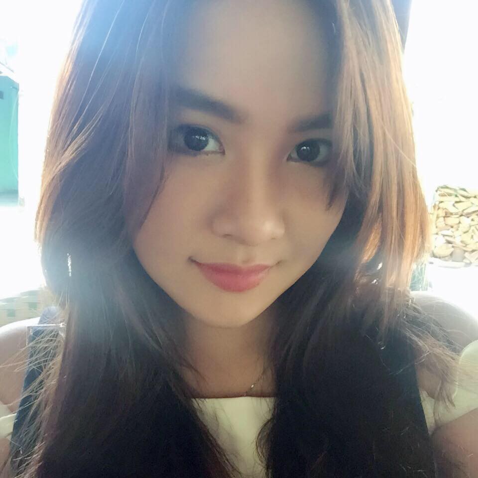 Tết không gì vui bằng vừa giảm được 25kg, có ngay cú debut cực mạnh khiến cả họ phải trầm trồ