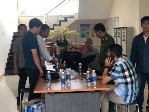 Vụ cướp trạm thu phí đường cao tốc: Đã xác định được 2 nghi phạm dùng súng khống chế nhân viên, lấy đi hơn 2 tỷ đồng