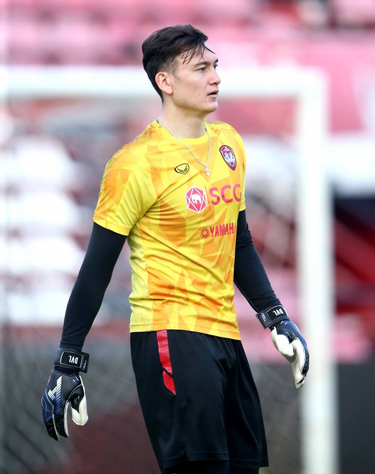Những hình ảnh đầu tiên của Đặng Văn Lâm khi bước vào cuộc chiến tranh suất bắt chính tại Muangthong United