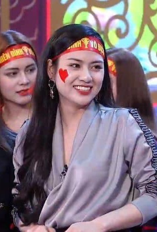 Quỳnh búp bê đi bão với Ngọc Hoàng trong Táo Quân 2019 nói gì trước lời chê bai của dư luận?