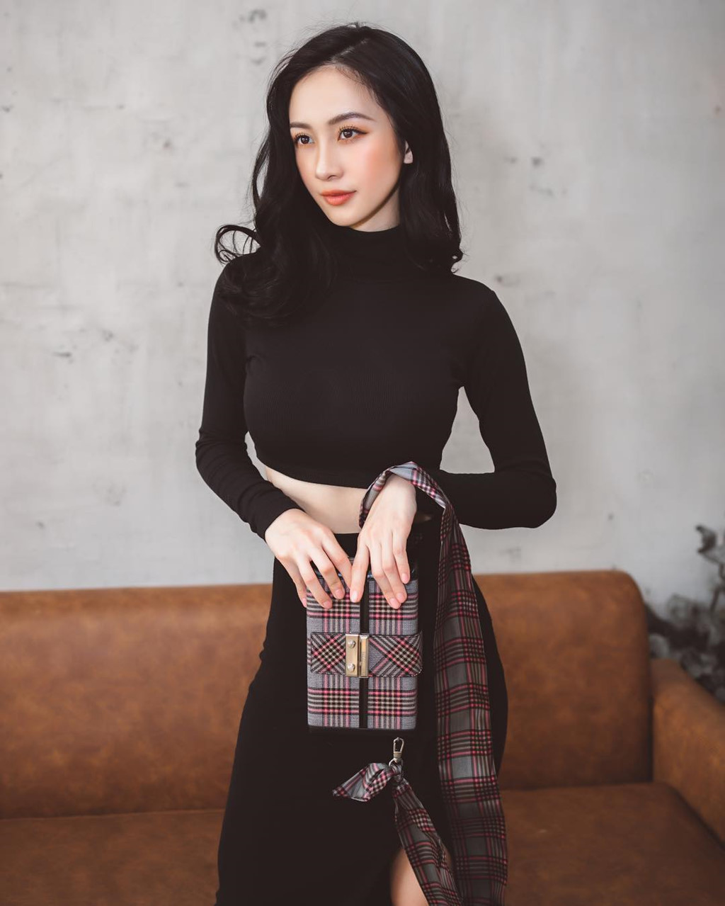 Hot girl tuổi Hợi: Người hạnh phúc bên chồng, kẻ theo nghiệp diễn xuất