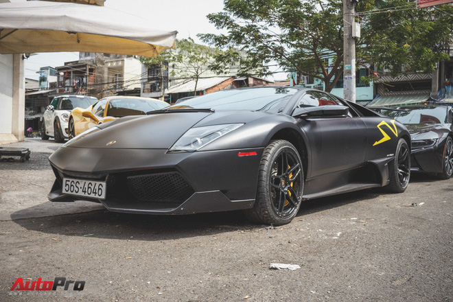 Hai đại gia tuổi Hợi chơi siêu xe khét tiếng nhất tại Việt Nam