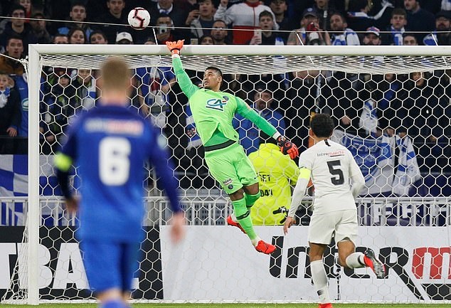 Clip: Cavani nổ súng ở hiệp phụ, PSG thắng nhọc đội hạng 3 Pháp