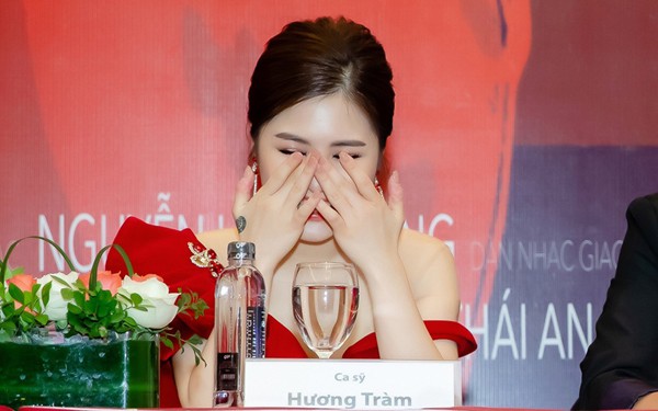 Quý cô tuổi Hợi - Hương Tràm: Gia thế khủng vẫn tự lập lăn lộn 6 năm trong nghề để mua nhà, xe, làm liveshow tiền tỉ