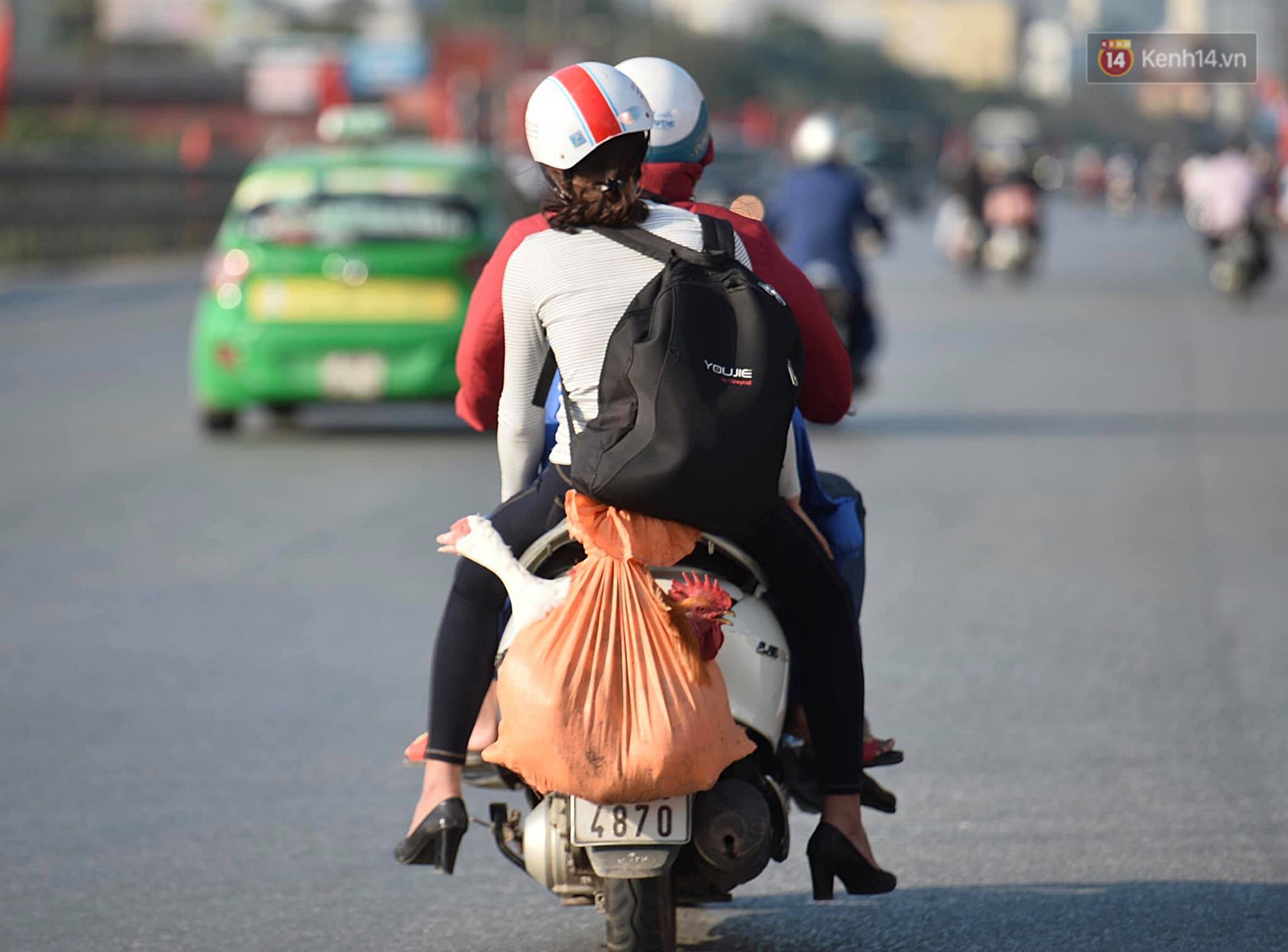 Mùng 4 Tết, cao tốc Pháp Vân - Cầu Giẽ tắc dài do tai nạn liên hoàn giữa 3 ô tô con
