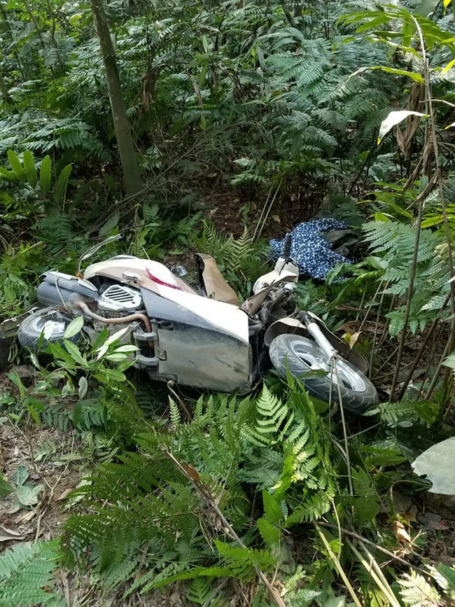 Đang tìm kiếm đôi nam nữ mất tích sau khi lao xuống vực ở Tam Đảo