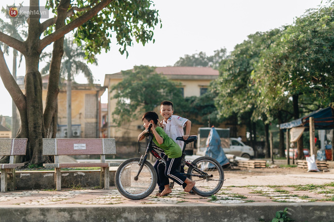 Về thăm ngôi làng ở Hà Nội ăn cả tấn thịt chó vào mùng 4 Tết hàng năm: Không ép bất cứ ai nếu họ không muốn ăn Về thăm ngôi làng ở Hà Nội ăn cả tấn thịt chó vào mùng 4 Tết hàng năm: Không ép bất cứ ai nếu họ không muốn ăn