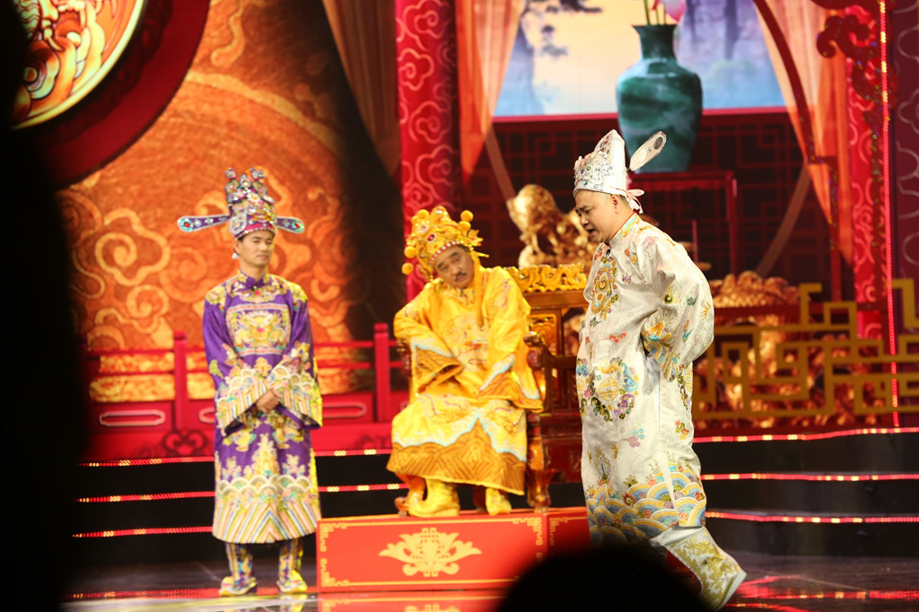 Táo Quân và cách kiếm tiền từ quảng cáo: Ranh giới để không phản cảm?