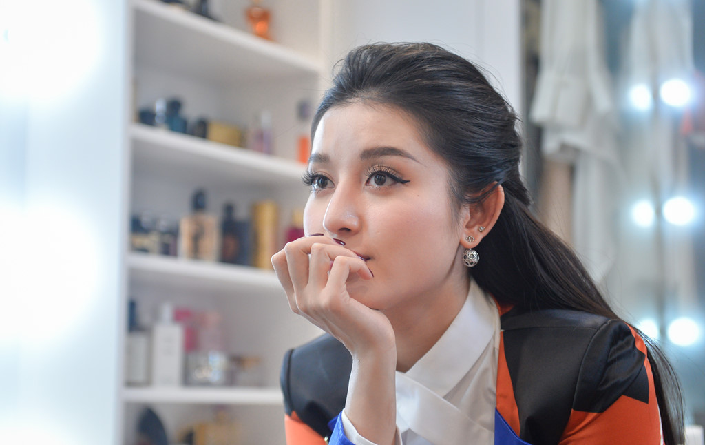 Á hậu Huyền My: Nếu 30 tuổi chưa lấy chồng, tôi sẽ không kết hôn