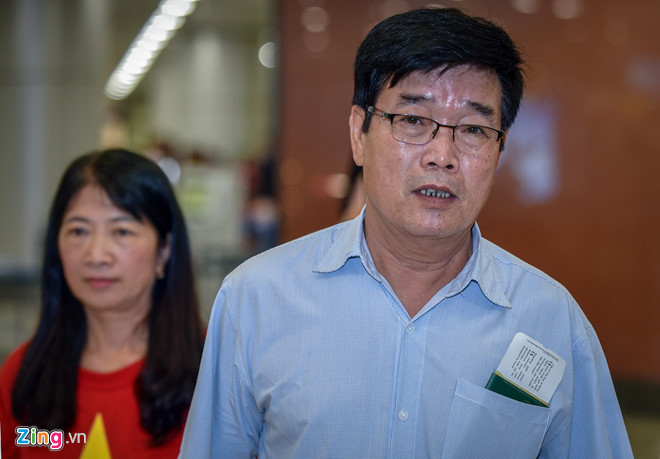 Bầu Đức quyết định tương lai của Xuân Trường trước Tết