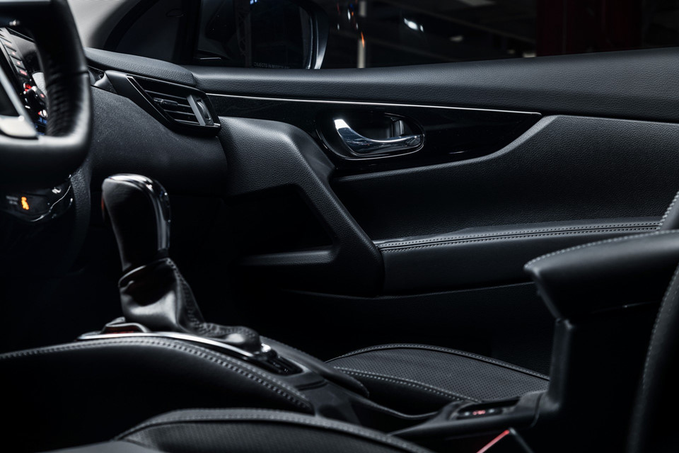 Nissan X-Trail bản thu nhỏ khoác diện mạo mới