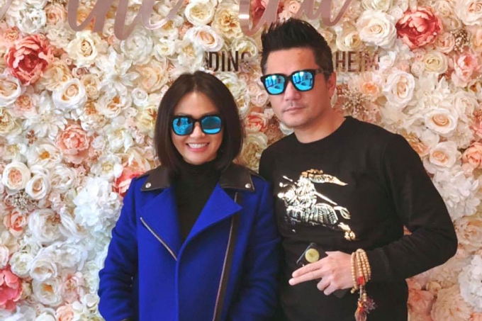 Sao Việt ở hải ngoại đón Tết: người chạy show, người chăm con bị sốt