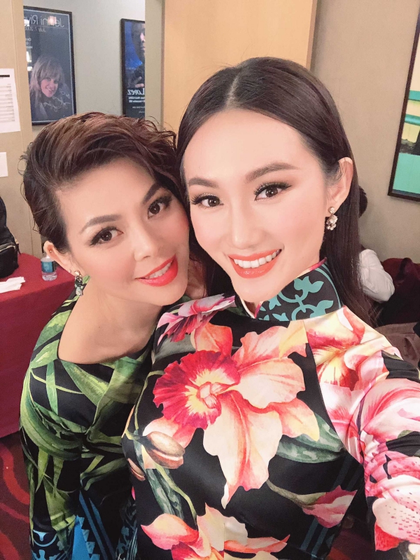 Sao Việt ở hải ngoại đón Tết: người chạy show, người chăm con bị sốt