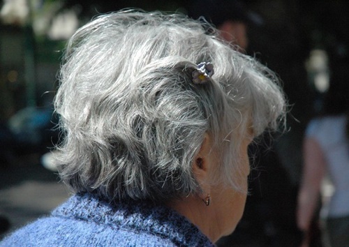 Nỗi đau của những người lớn tuổi bị gia đình bỏ rơi ngày Tết