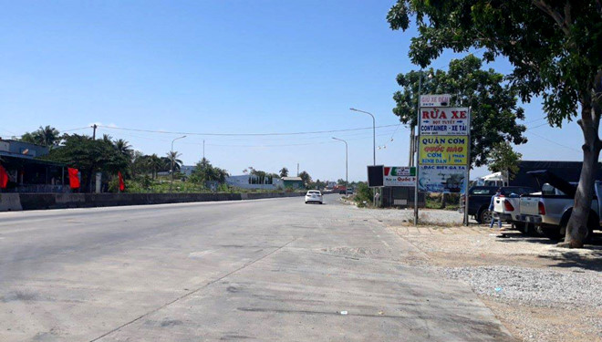 Nhóm thanh niên chặn ôtô, tấn công một gia đình sáng mùng 5 Tết