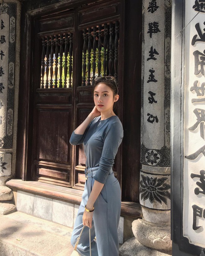 Hot girl công chúa tóc mây gốc Việt khoe ảnh đi lễ chùa cực đằm thắm ở Trà Vinh dịp Tết