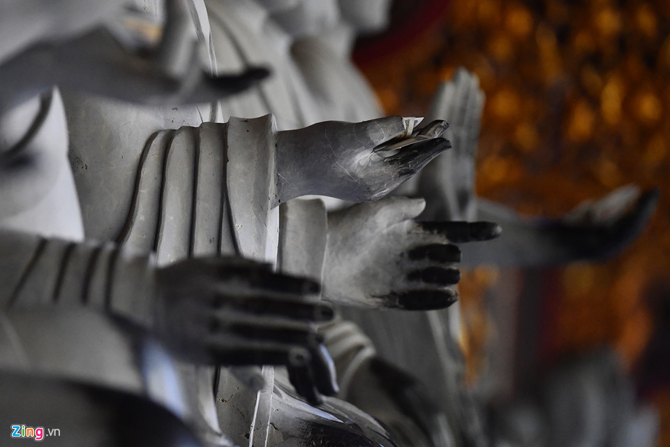 Hình ảnh không đẹp mắt ở chùa Bái Đính trước ngày khai hội