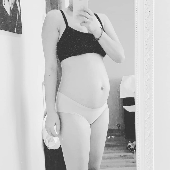 Hải Băng kể mang bầu lần 3 nhiều rủi ro, phải kiểm tra vết mổ mỗi tuần