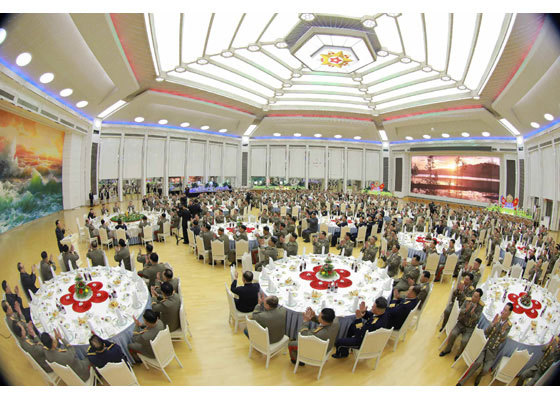 Kim Jong Un làm gì khi ông Trump thông báo cuộc gặp lần 2?