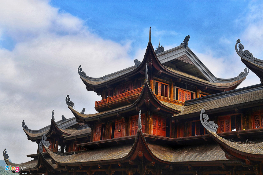 Toàn cảnh quần thể chùa Tam Chúc lớn nhất thế giới