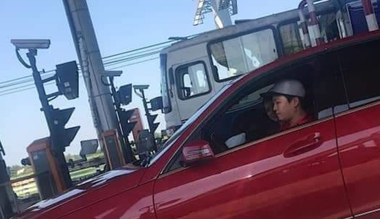 Nhã Phương lần đầu xuất hiện cùng Trường Giang sau gần 1 tháng bí mật sinh con?