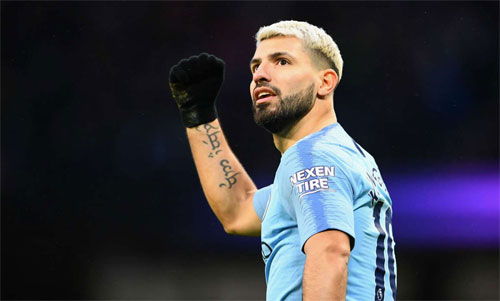 Aguero san bằng kỷ lục hat-trick của huyền thoại Shearer