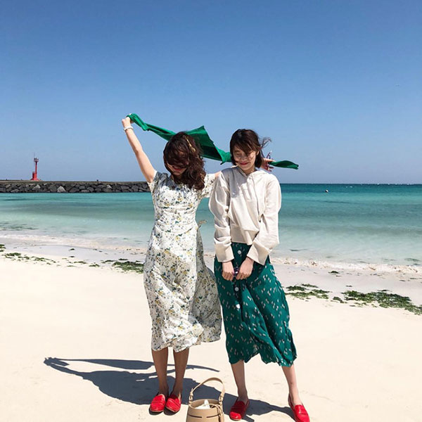 Đôi bạn thân Hàn Quốc khiến chúng ta muốn đi du lịch luôn và ngay