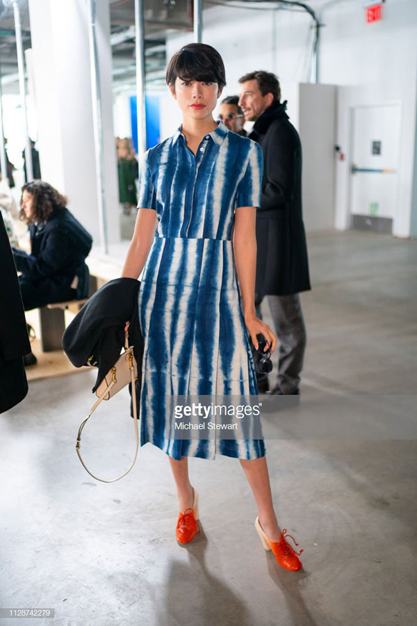 Nhan sắc và thần thái đỉnh cao của U40 Tần Lam: Diện nguyên cây đồ như người mẫu mà không hề kém cạnh