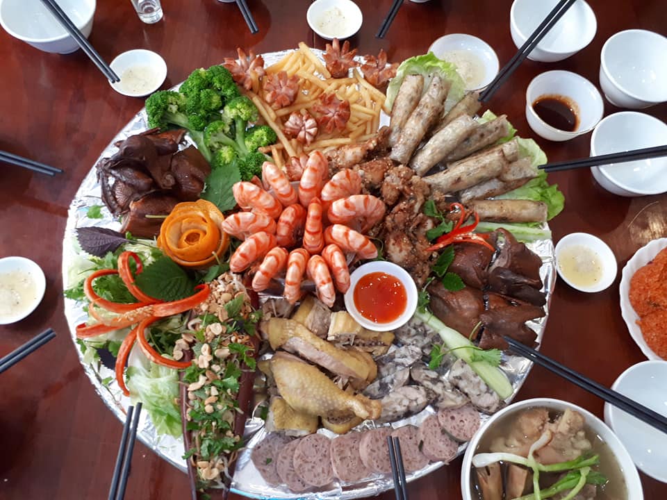 Mâm cỗ sáng tạo nhất Tết Kỷ Hợi của cô nàng 21 tuổi, ai cũng khen nức nở vì lý do đặc biệt này