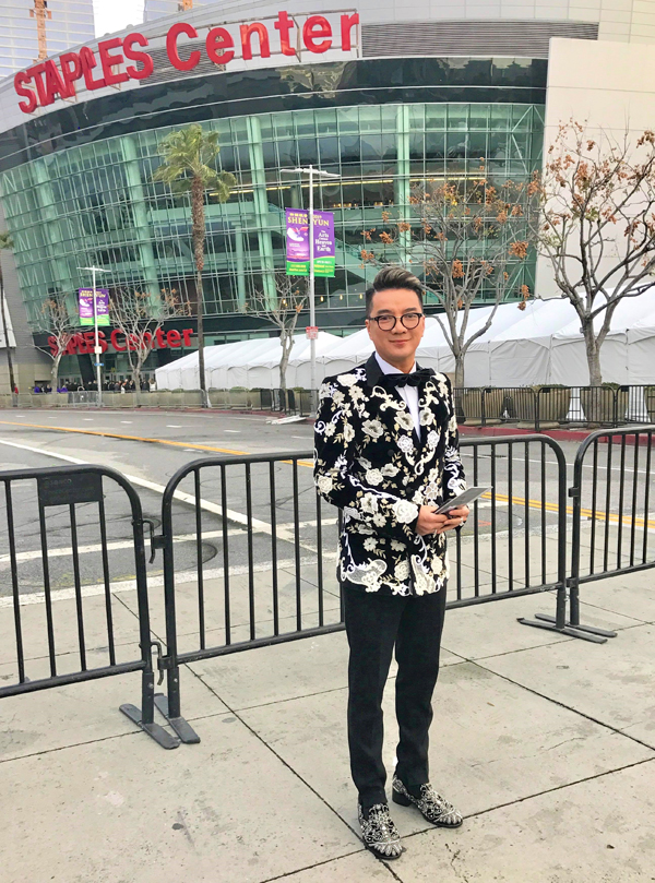 Mr Đàm lần đầu dự lễ trao giải Grammy ở Mỹ