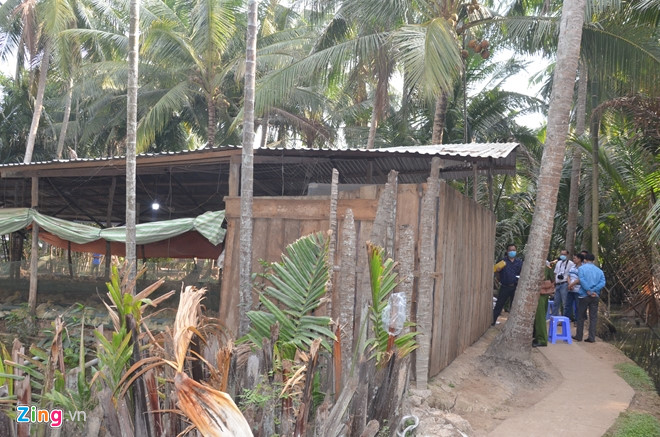 Nghi vợ quan hệ đồng tính, chồng đâm chết 2 phụ nữ