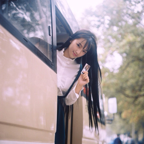 4 hot girl sinh năm 1995 nổi tiếng trong giới trẻ châu Á