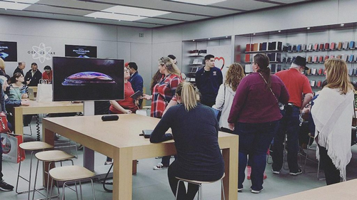 Thay vì bảo hành, Apple khuyên khách hàng đổi iPhone mới Thay vì bảo hành, Apple khuyên khách hàng đổi iPhone mới