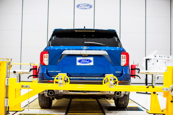 Đây là cách triệt tiêu tiếng ồn cabin cho Ford Explorer 2020