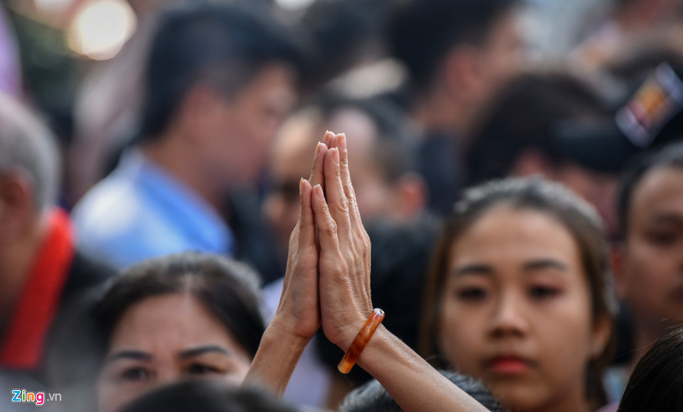 Cảnh chen lấn, ùn tắc khắp các điểm du lịch 9 ngày nghỉ Tết