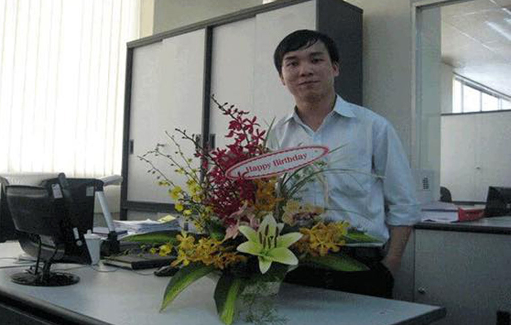 Phó phòng ngân hàng giết cha, chém mẹ và em gái: Là người ngoan hiền