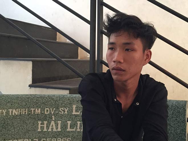 Bênh cha, con đâm chết hàng xóm