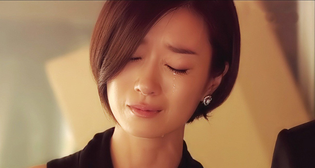 Chưa vui hết một cái Tết, mẹ chồng đã nằng nặc đòi mang cháu đi xét nghiệm ADN vì lý do khiến tôi phát điên