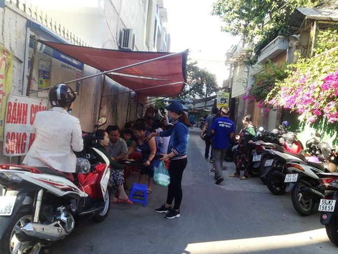 Sau tết, dân công sở mỏi mắt tìm quán ăn trưa