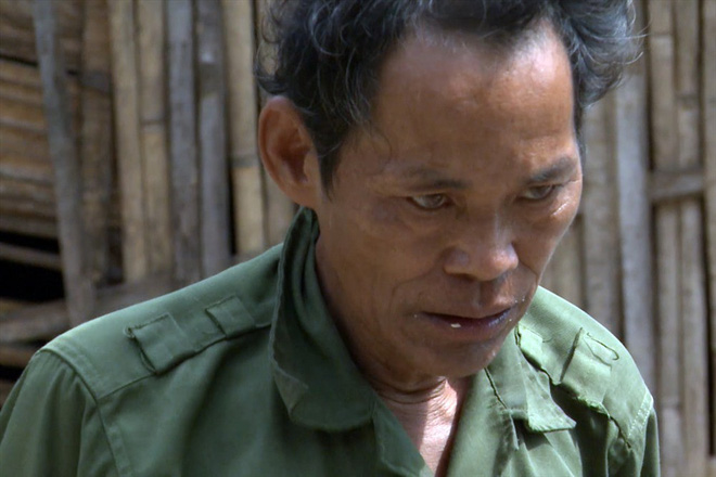 Kỳ lạ bản nát - Nơi đàn ông uống rượu thay cơm, say sưa tối ngày Kỳ lạ bản nát - Nơi đàn ông uống rượu thay cơm, say sưa tối ngày