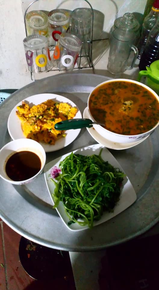 Nhất quyết không nhận thùng đồ mẹ cất công chuẩn bị, vợ chồng trẻ đắng lòng nuốt cơm canh đạm bạc ngày đầu năm Nhất quyết không nhận thùng đồ mẹ cất công chuẩn bị, vợ chồng trẻ đắng lòng nuốt cơm canh đạm bạc ngày đầu năm