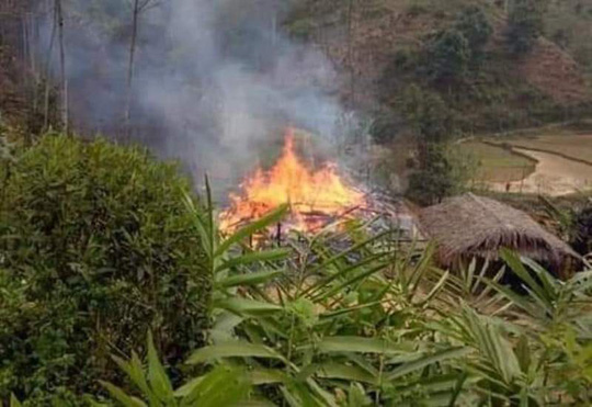 Phóng hỏa đốt nhà bố vợ rồi nhảy vào đám cháy tự thiêu