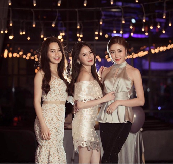 Nhan sắc gợi cảm của đệ nhất hot girl Lào vừa về Việt Nam ăn Tết, đăng ảnh check-in gây sốt