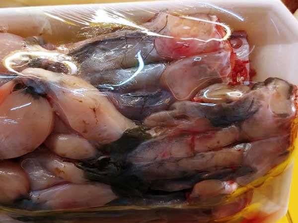 Nhà còn đầy thức ăn thừa sau Tết, chị em làm ngay cách này của bác sĩ dinh dưỡng để tránh gây hại sức khỏe