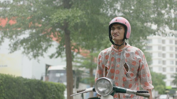 Phim trăm tỷ mùa Tết - Cua lại vợ bầu và Siêu sao siêu ngố có thực sự là tuyệt phẩm của điện ảnh Việt?