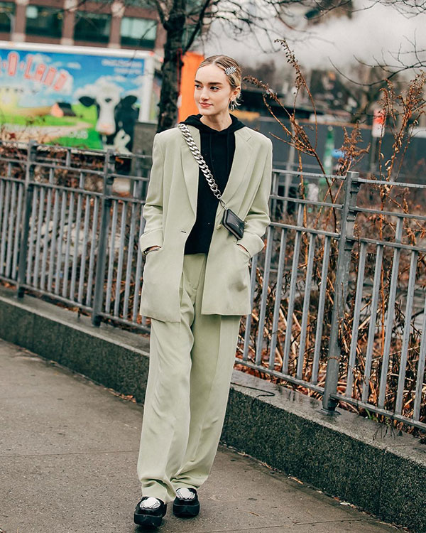 Tuần lễ thời trang Thu - Đông 2019: New York ấm áp cùng tông màu nâu Tuần lễ thời trang Thu - Đông 2019: New York ấm áp cùng tông màu nâu