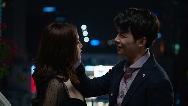 Màu nước mắt: Ca khúc nhạc phim đáng nghe nhất mùa Valentine này