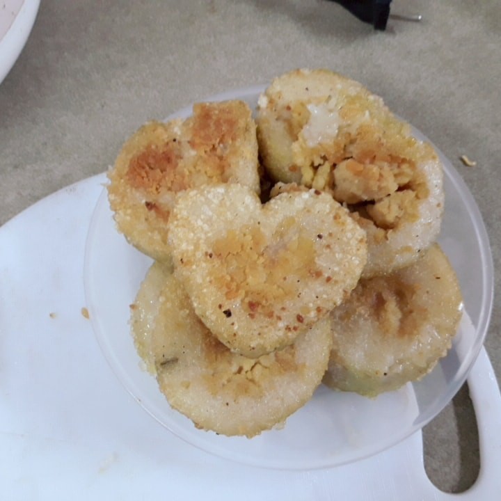 Bánh chưng trái tim - món quà cực độc cho một Valentine ngọt ngào ngay sau Tết nguyên đán Bánh chưng trái tim - món quà cực độc cho một Valentine ngọt ngào ngay sau Tết nguyên đán