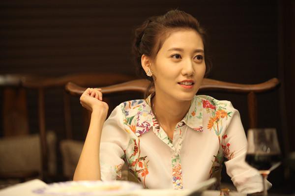 Mỹ nhân từng khiến Tô Hữu Bằng lao tâm khổ tứ, cự tuyệt 3 lần cầu hôn suốt 3 năm là ai?